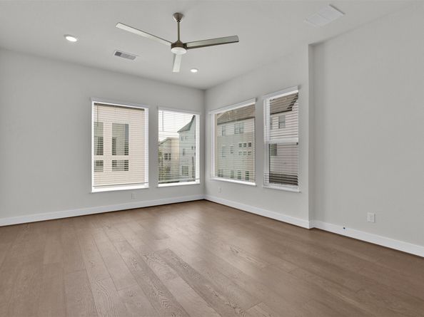 806 Fisher Street C, Houston TX 77018