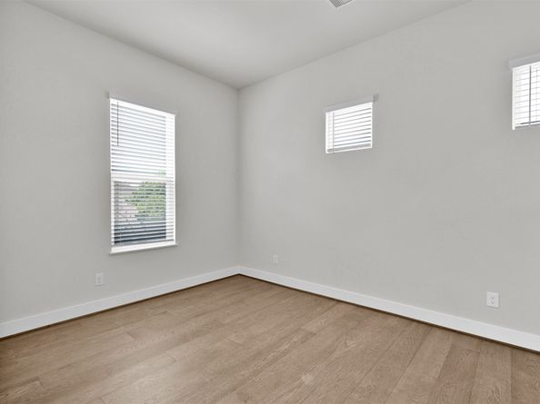 806 Fisher Street C, Houston TX 77018