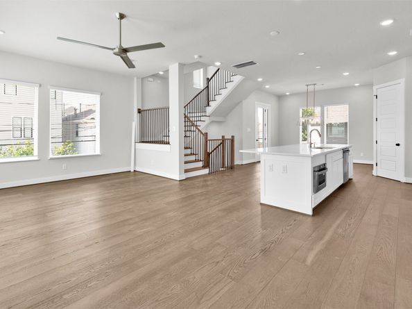 806 Fisher Street C, Houston TX 77018