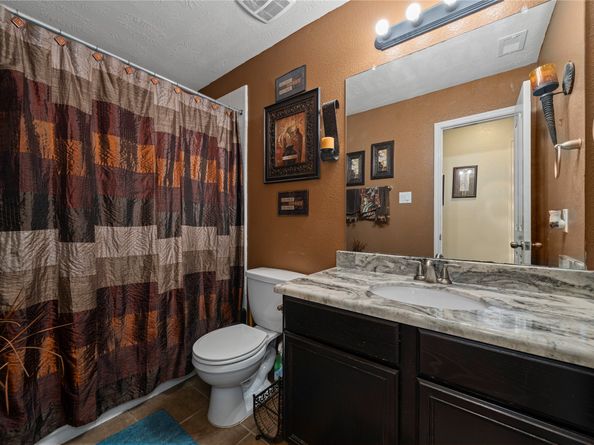 6446 Capridge Drive, Houston TX 77048