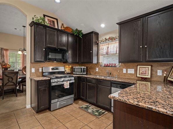 6446 Capridge Drive, Houston TX 77048