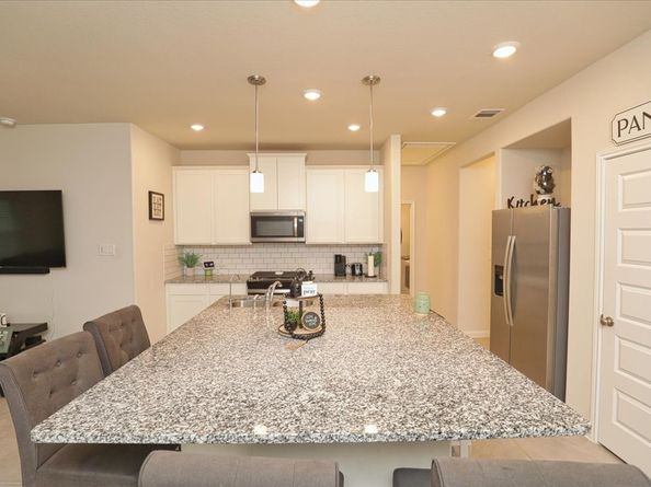 2051 W Darlington Oak Court, Conroe TX 77304