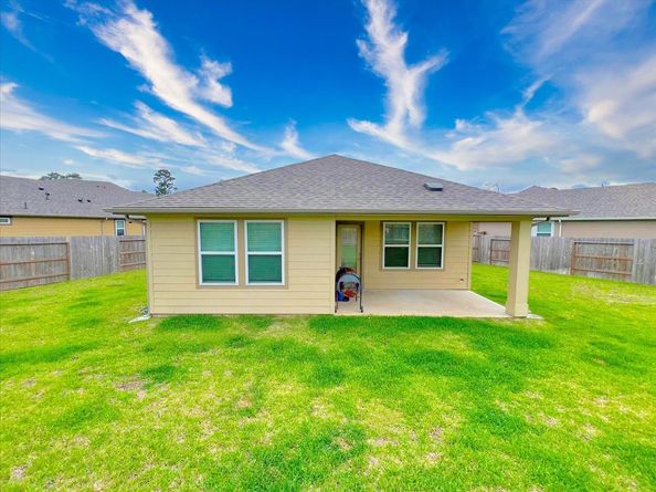 2051 W Darlington Oak Court, Conroe TX 77304