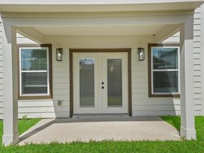 5013 Golden Forest Drive, Houston TX 77091