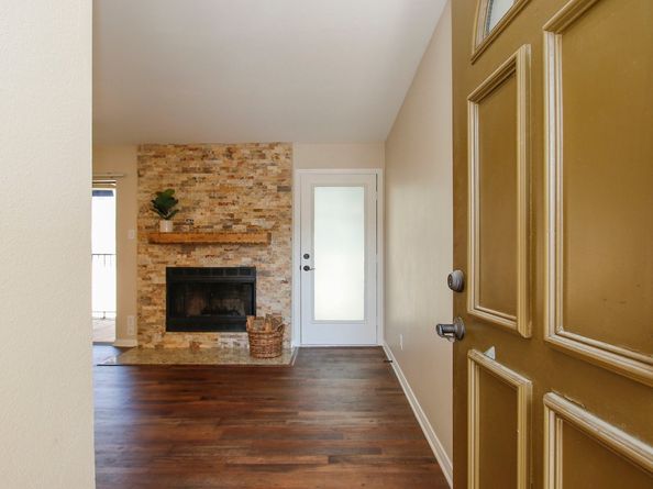 3500 Tangle Brush Drive 138, The Woodlands TX 77381