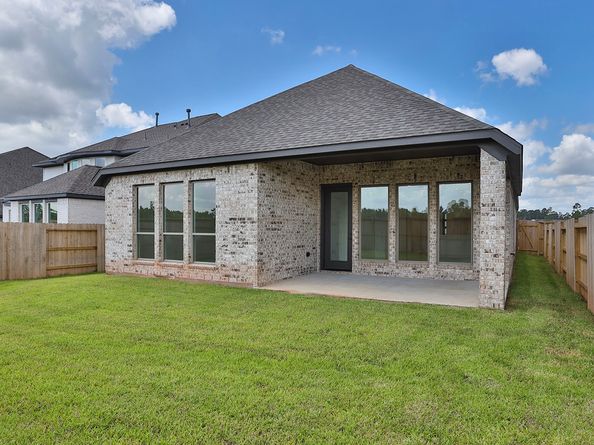 419 Mathis Lake Lane, Conroe TX 77304