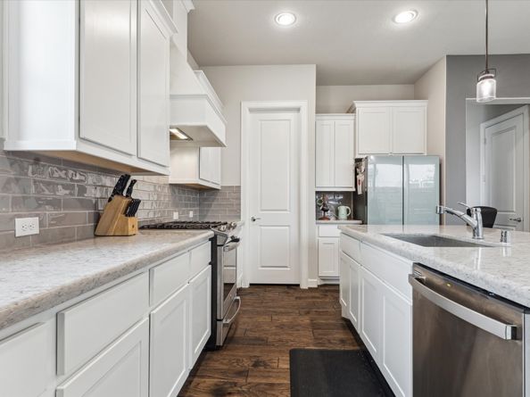 12025 Royal Oaks Run, Houston TX 77082