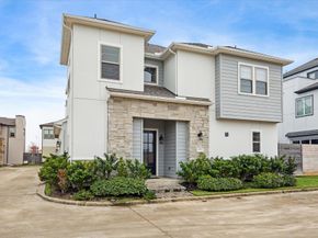 12025 Royal Oaks Run, Houston TX 77082