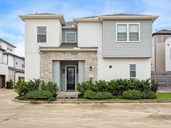 12025 Royal Oaks Run, Houston TX 77082