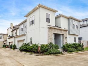 12025 Royal Oaks Run, Houston TX 77082