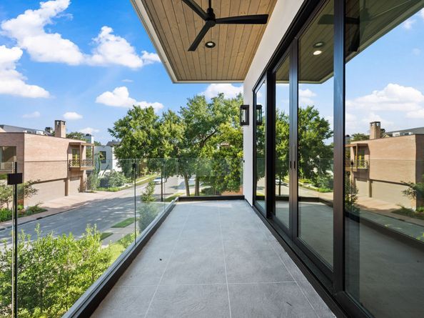2118 Westgate Drive, Houston TX 77019