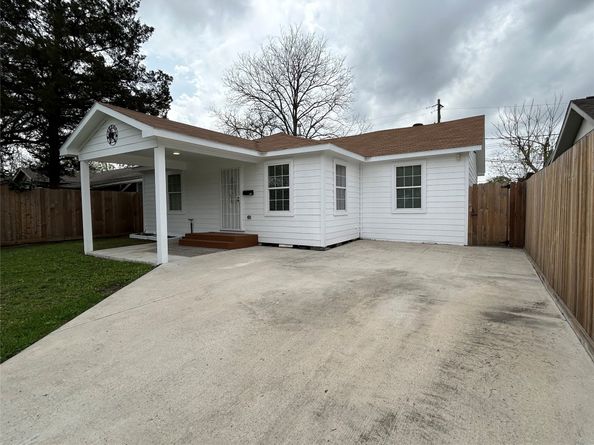 7410 Allsup Street, Houston TX 77061