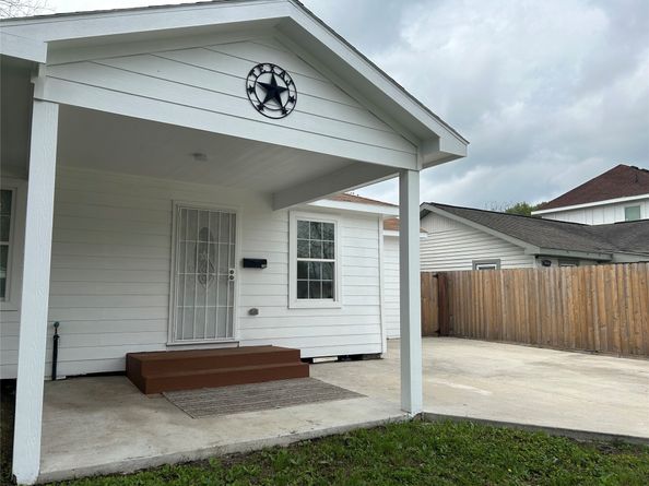 7410 Allsup Street, Houston TX 77061