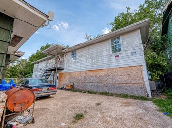 3113 1/2 Anita Street