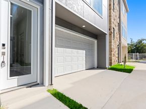 4017 Ward Street, Houston TX 77021