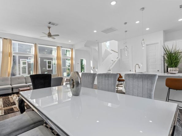 4017 Ward Street, Houston TX 77021