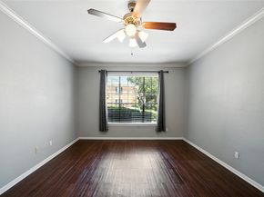 2255 Braeswood Park Drive 225, Houston TX 77030