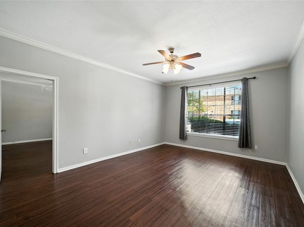 2255 Braeswood Park Drive 225, Houston TX 77030