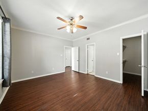 2255 Braeswood Park Drive 225, Houston TX 77030