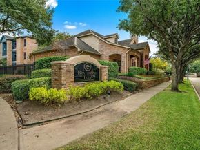 2255 Braeswood Park Drive 225, Houston TX 77030