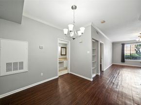 2255 Braeswood Park Drive 225, Houston TX 77030