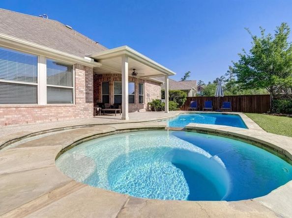 99 Buck Trail Place, Spring TX 77389