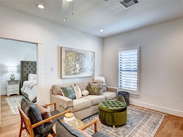 3509 Huntsford Drive, Houston TX 77008