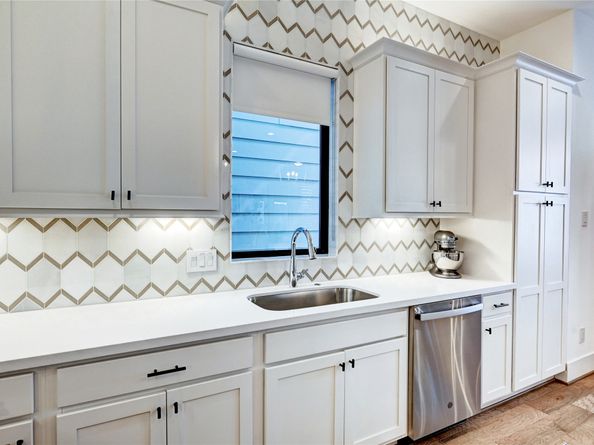 3509 Huntsford Drive, Houston TX 77008