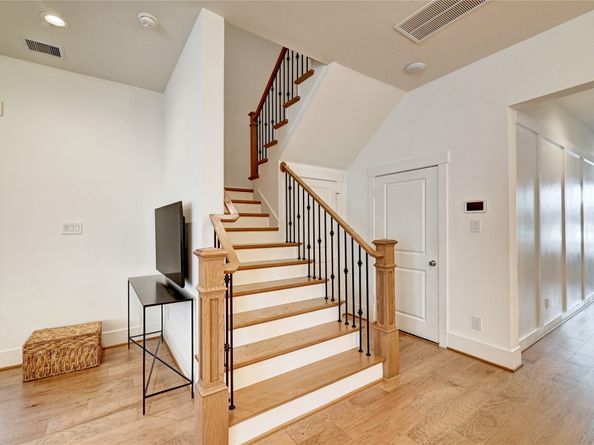 3509 Huntsford Drive, Houston TX 77008