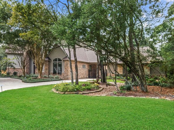 98 Northgate Drive, The Woodlands TX 77380