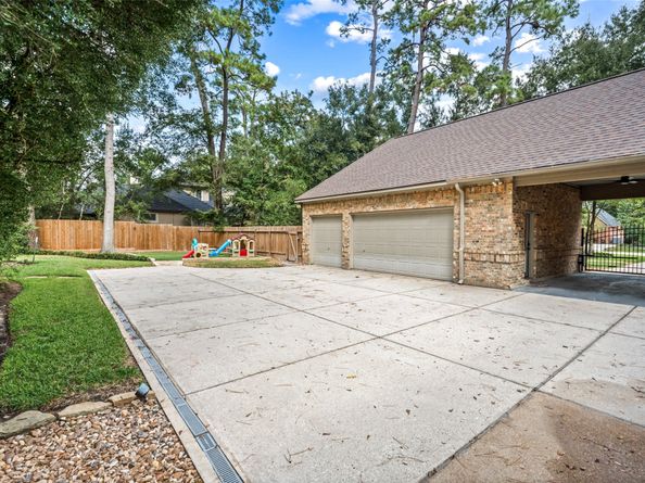 98 Northgate Drive, The Woodlands TX 77380
