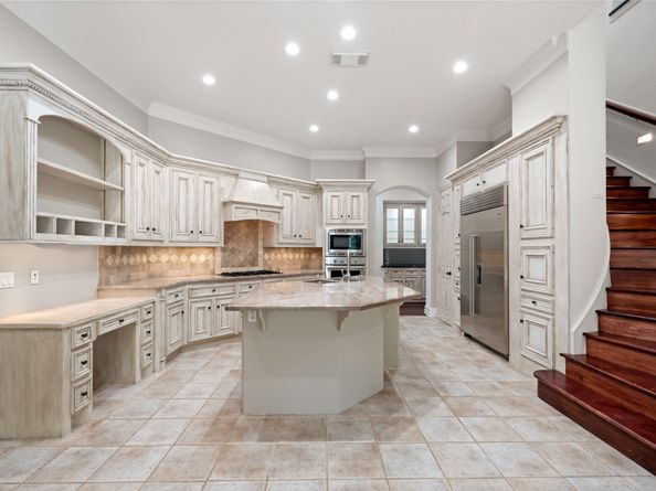 98 Northgate Drive, The Woodlands TX 77380