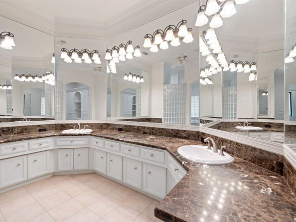 98 Northgate Drive, The Woodlands TX 77380