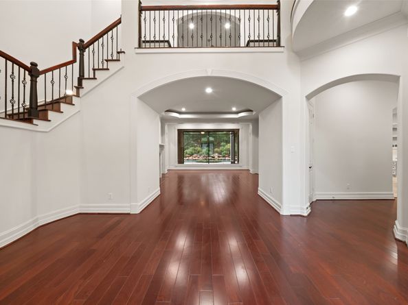 98 Northgate Drive, The Woodlands TX 77380