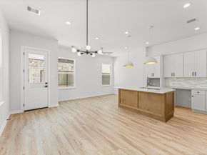 4752 Martin Hill Street, Houston TX 77018