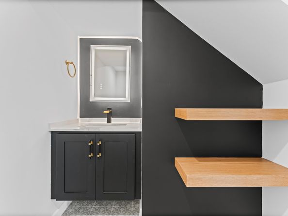 4752 Martin Hill Street, Houston TX 77018