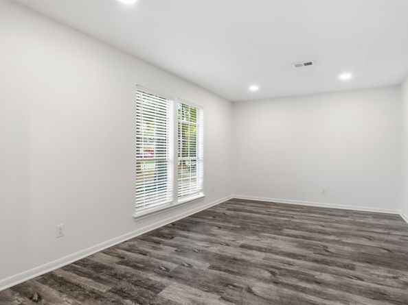 2715 Wildridge Drive, Kingwood TX 77339