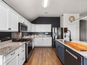 1046 Bending Trail Drive, Tomball TX 77375