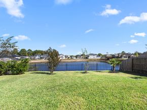 1046 Bending Trail Drive, Tomball TX 77375
