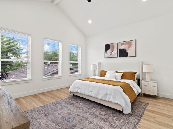 6908 England Street, Houston TX 77021