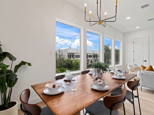 6908 England Street, Houston TX 77021