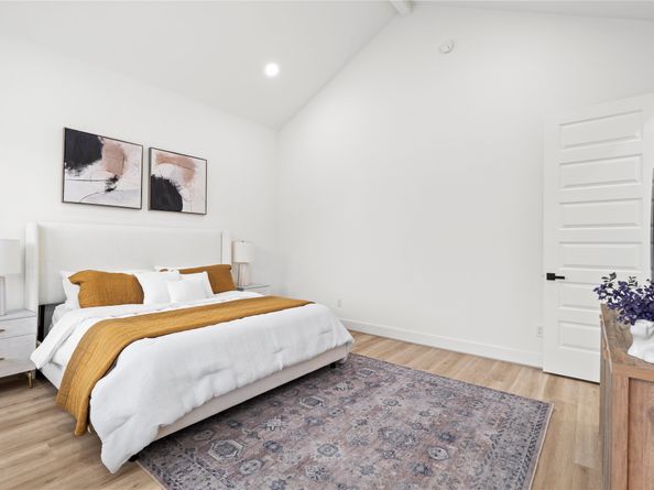 6908 England Street, Houston TX 77021