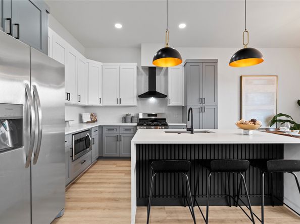 6908 England Street, Houston TX 77021