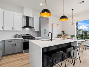 6908 England Street, Houston TX 77021