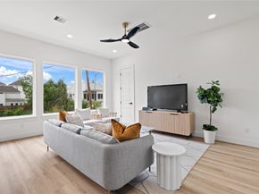 6908 England Street, Houston TX 77021