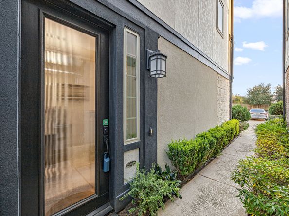 11932 Stirling Row Lane, Houston TX 77082