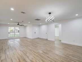 1939 Woodvine Drive, Houston TX 77055