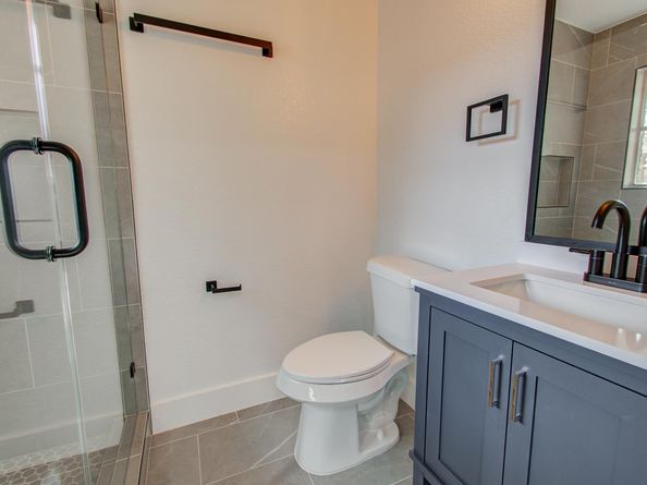 1939 Woodvine Drive, Houston TX 77055