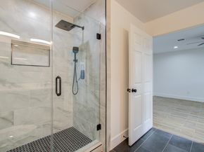 1939 Woodvine Drive, Houston TX 77055