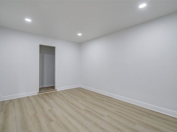 1909 Melbourne Street, Houston TX 77026